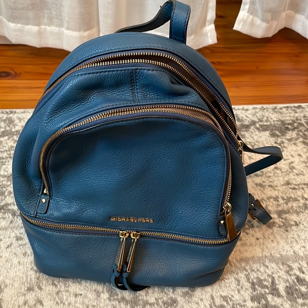 Michael Kors Rhea medium book bag purse